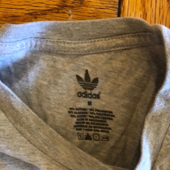 Addias ( T - Shirt) - Picture 4 of 4